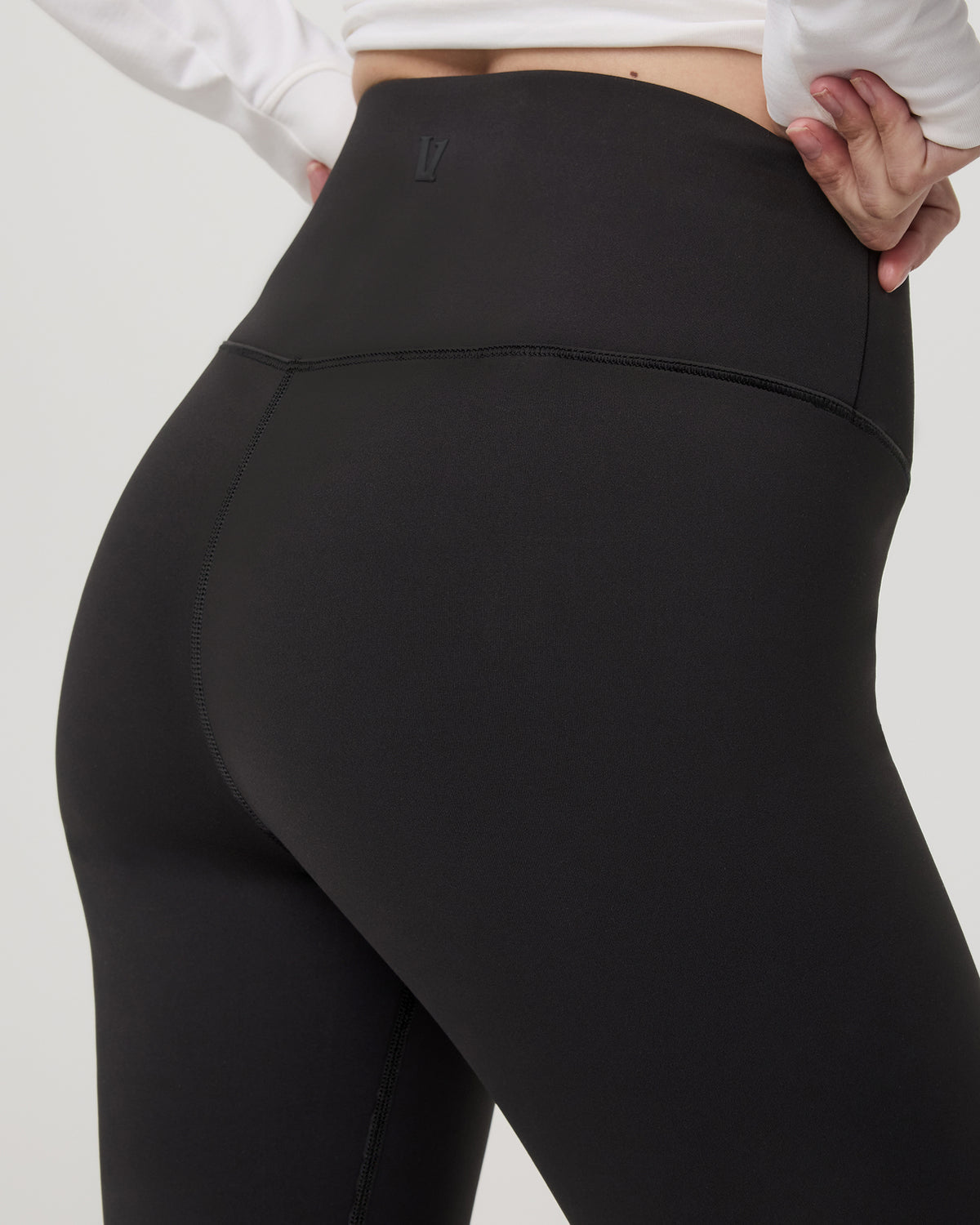 Women Vuori Chilled Out Legging Washed Black High-Waist Leggings