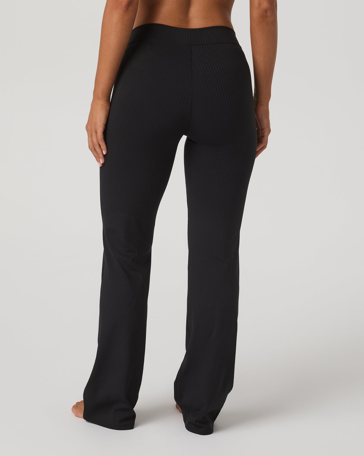 Women Vuori Inversion Rib Slim Flare Women's Black Slim Flare Leggings