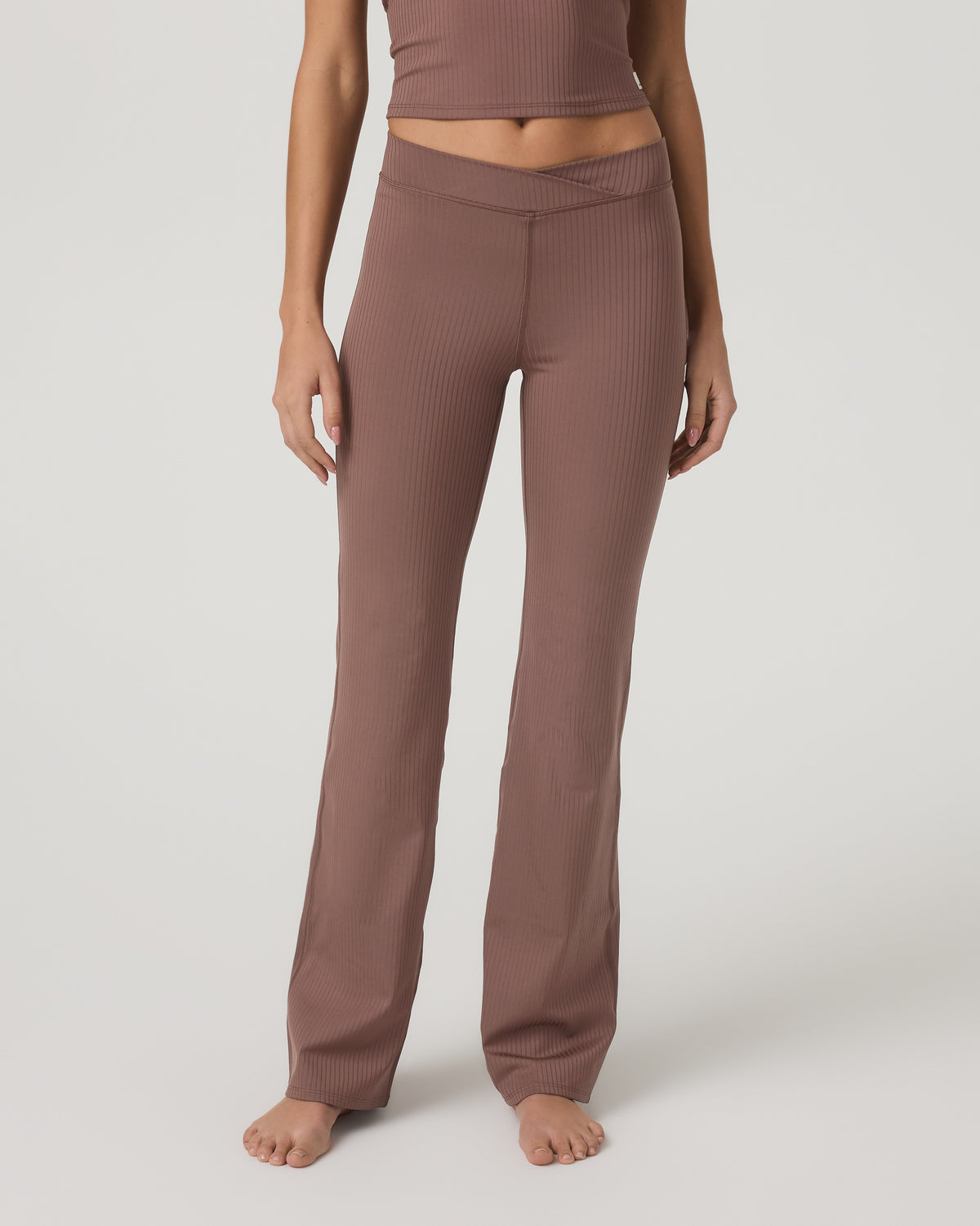 Women Vuori Inversion Rib Slim Flare Women's Sable Slim Flare Leggings