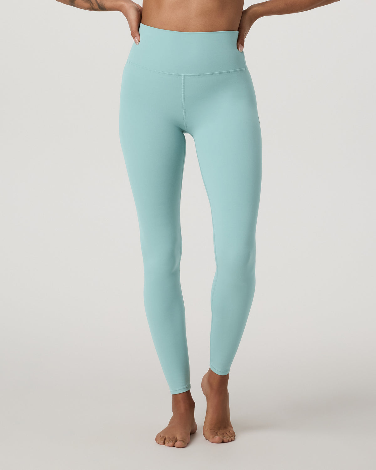 Women Vuori Vuori AllTheFeels™ Legging - Short Sea Spray Leggings
