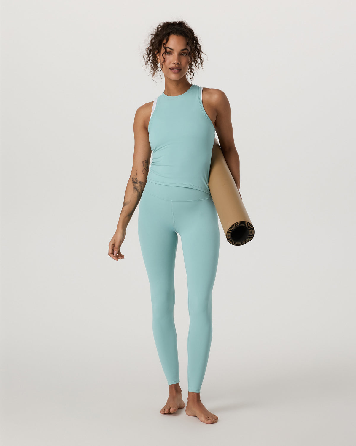 Women Vuori Vuori AllTheFeels™ Legging - Short Sea Spray Leggings