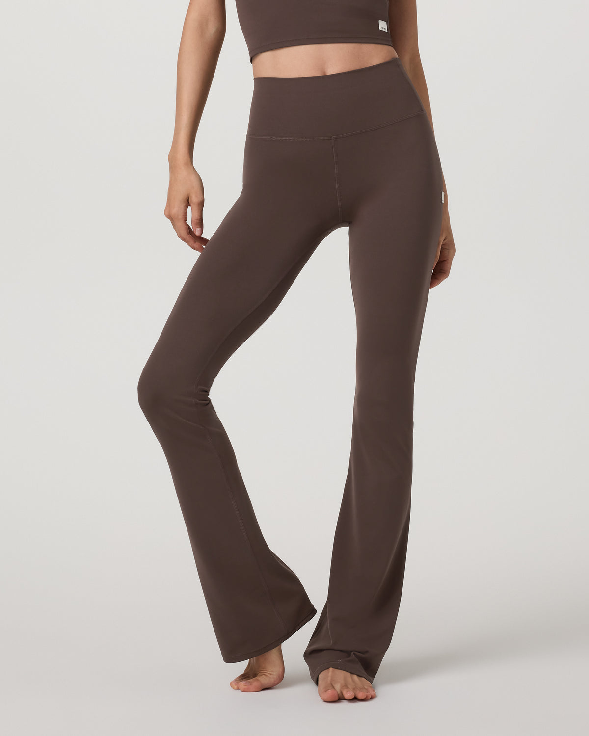 Women Vuori Vuori AllTheFeels™ Slim Flare Women's Java Leggings