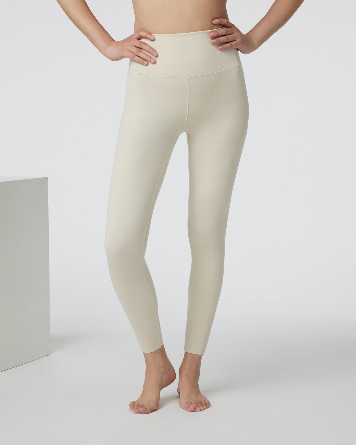 Women Vuori Evolve Legging Bone High-Rise Leggings