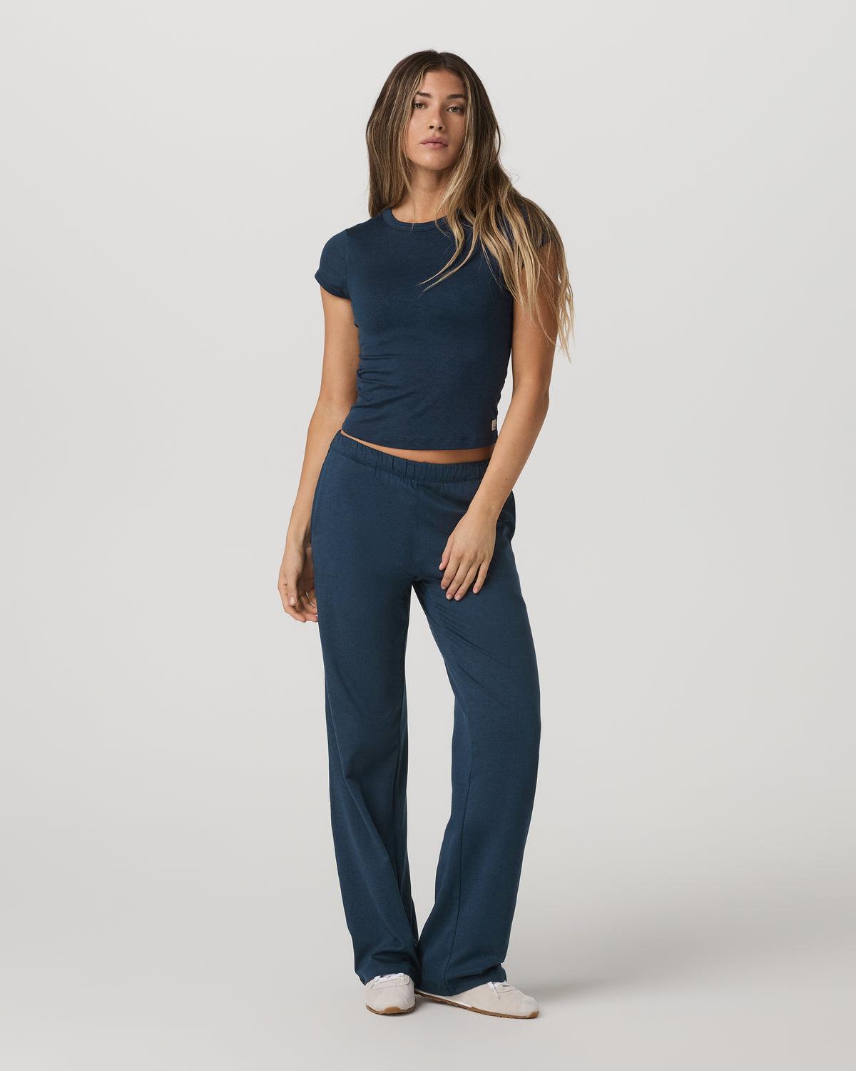 Women|New Vuori Women's Halo Modern Straight Leg Pant Blue Coast Heather