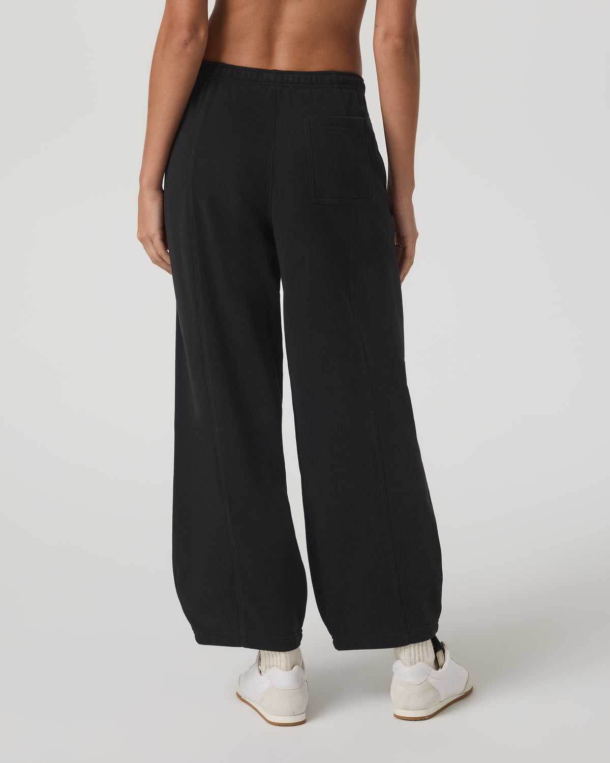 Women|New Vuori Sedona Barrel Sweatpant Women's Black Relaxed Fit Pants