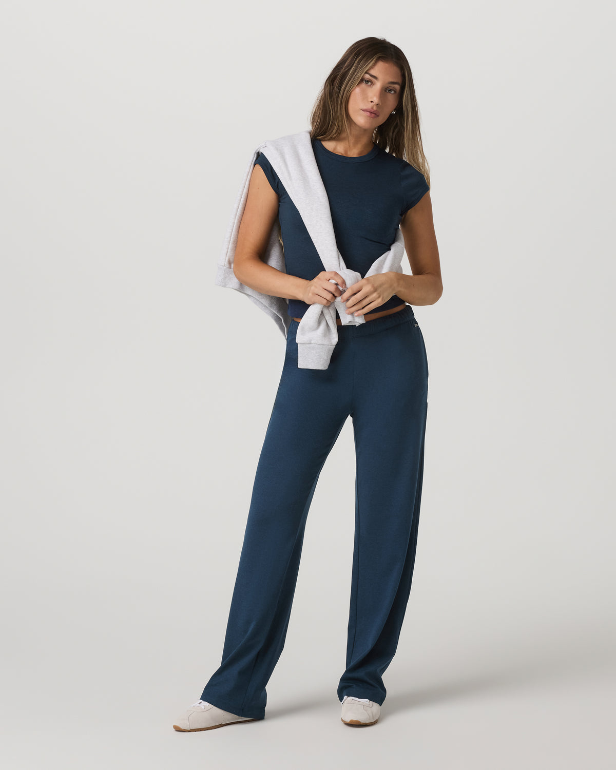 Women|New Vuori Halo Modern Straight Leg Pant - Short Blue Coast Heather