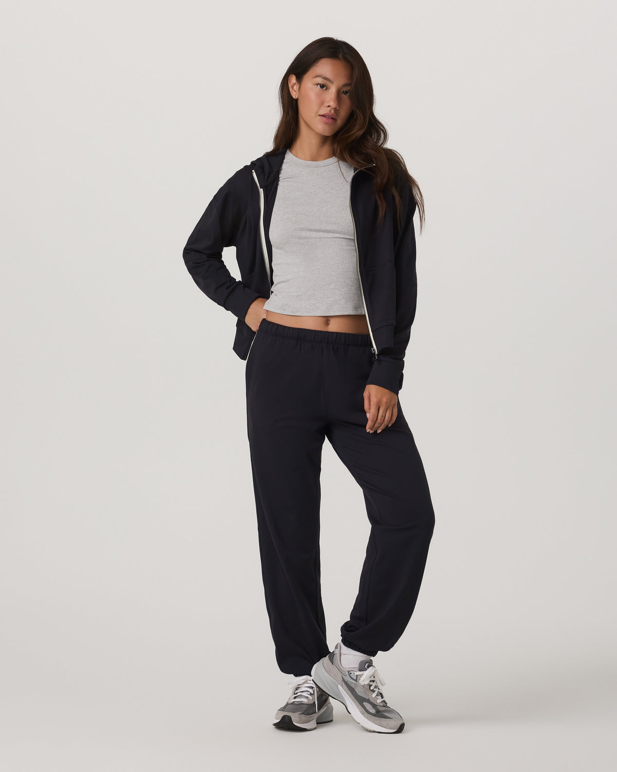 Women Vuori Halo Modern Sweatpant Women's Solid Black Pants