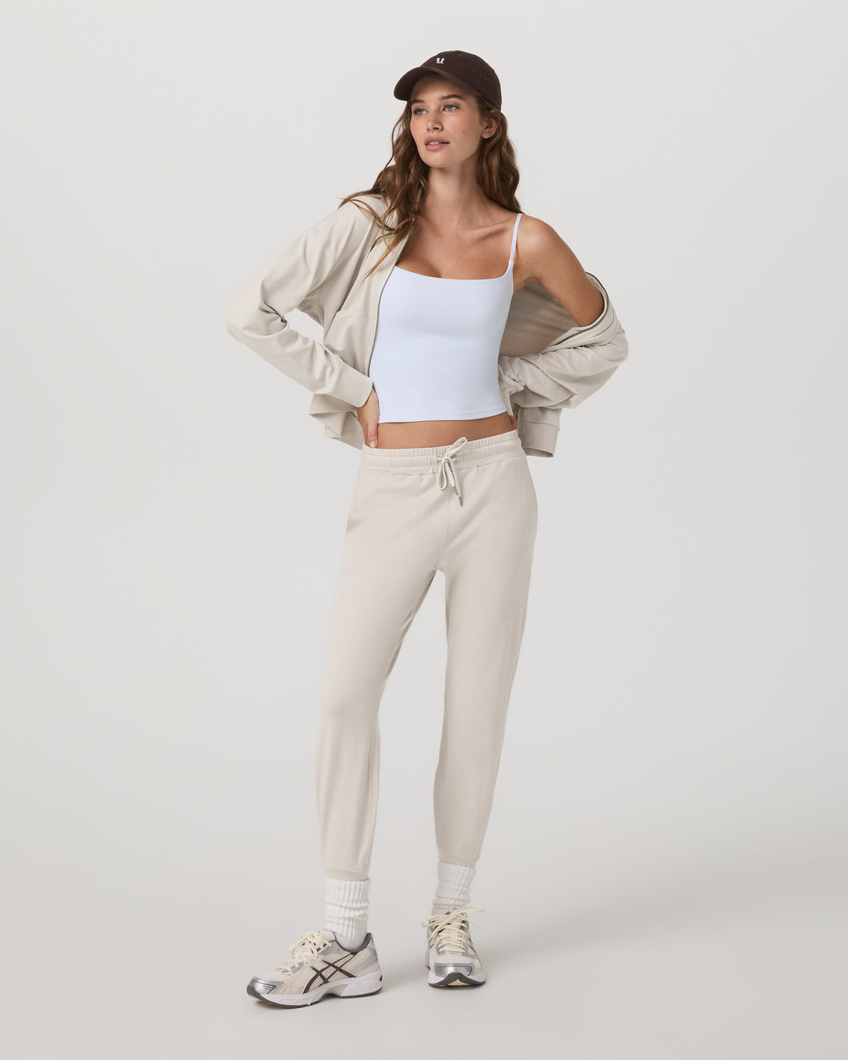Women Vuori Performance Jogger Ecru Heather Joggers