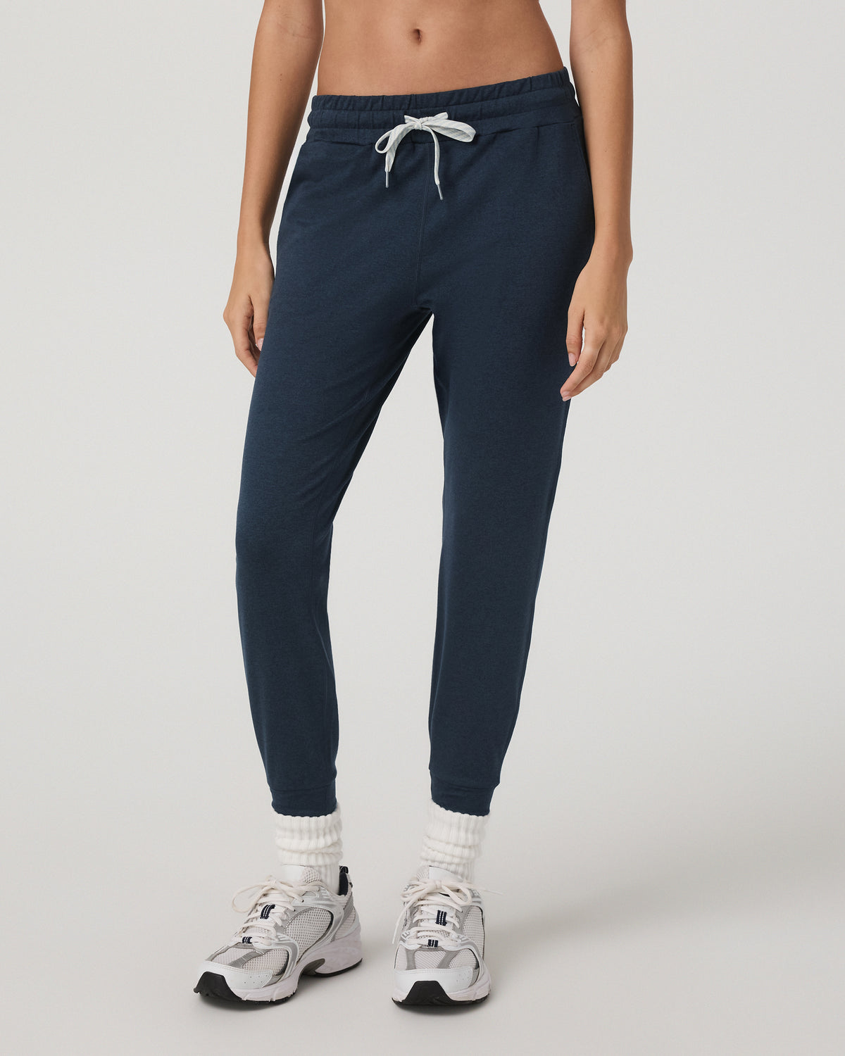 Women Vuori Performance Jogger - Long Midnight Heather