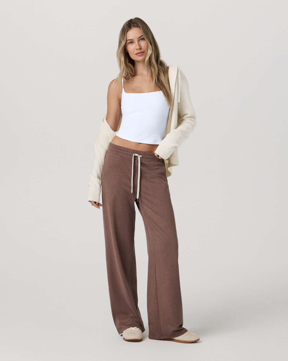 Women Vuori Halo Essential Wideleg Pant Women's Sable Heather Pant