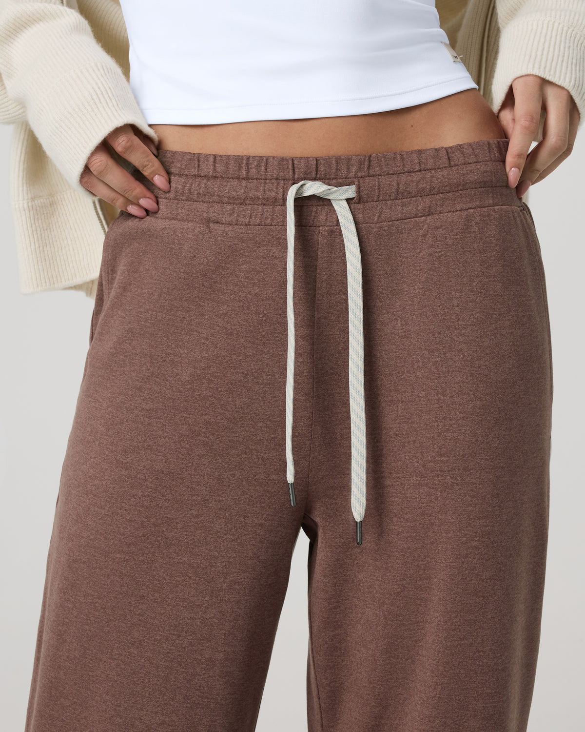 Women Vuori Halo Essential Wideleg Pant Women's Sable Heather Pant