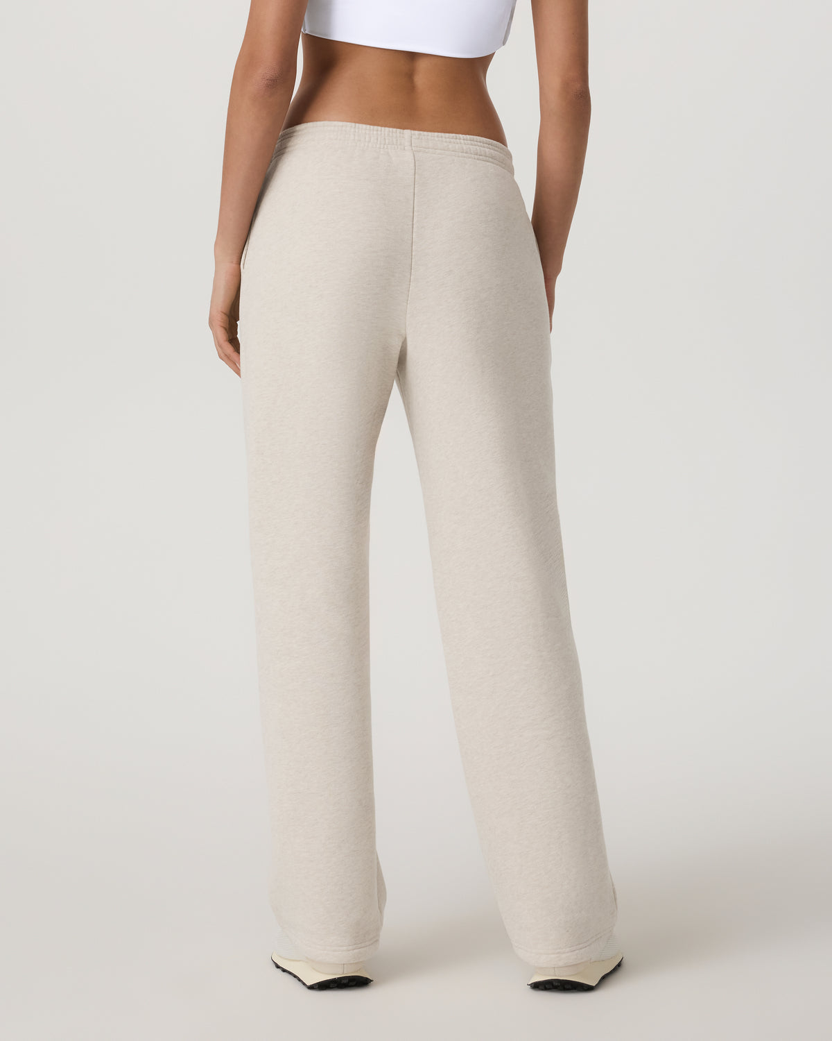 Women Vuori Women's Restore Straight Leg Sweatpant Bone Heather