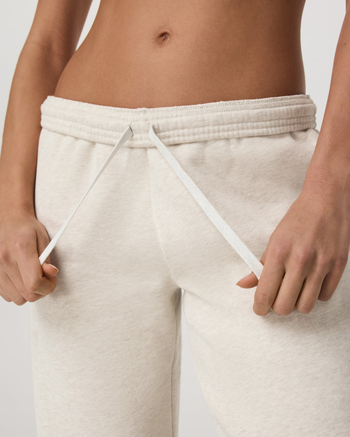 Women Vuori Women's Restore Straight Leg Sweatpant Bone Heather