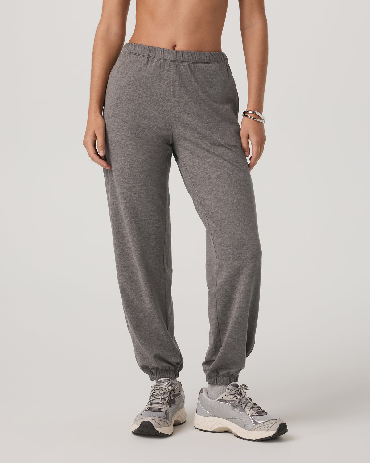 Women Vuori Halo Modern Sweatpant Women's Chia Heather Pants