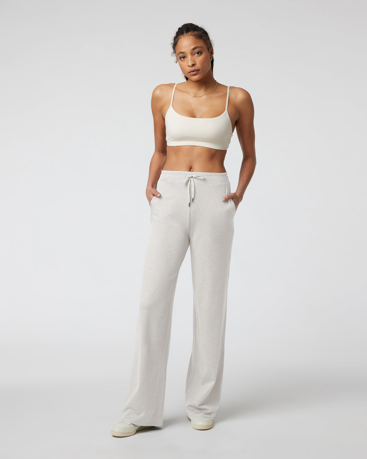 Women Vuori Halo Essential Wideleg - Long Ecru Heather