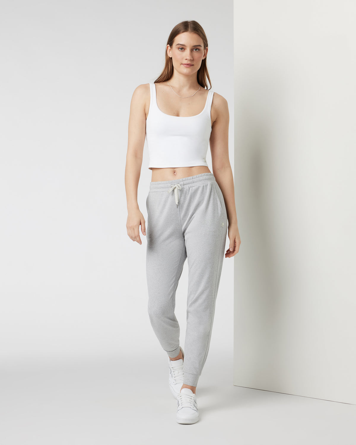 Women Vuori Performance Jogger - Long Tall Pale Grey Joggers