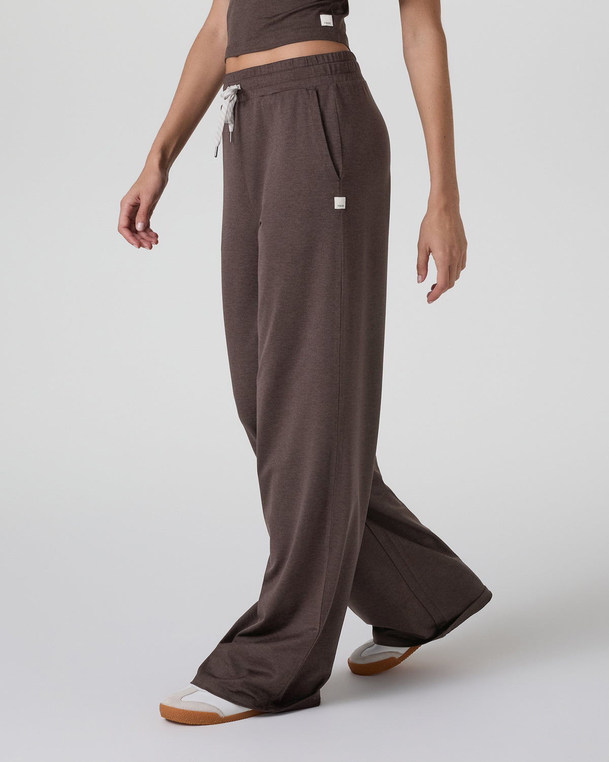 Women Vuori Halo Essential Wideleg Pant - Long Java Heather