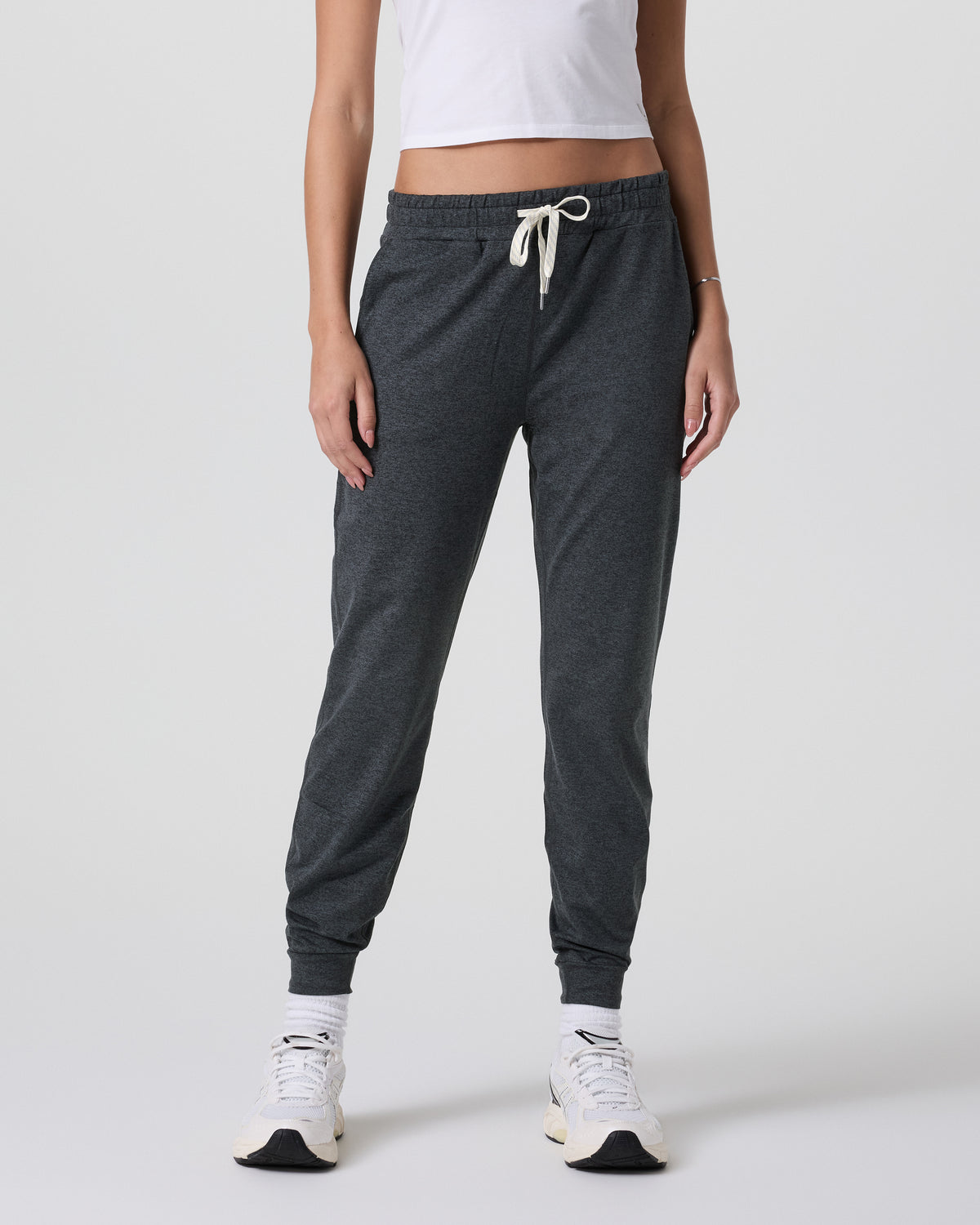 Women Vuori Performance Jogger Women's Charcoal Joggers