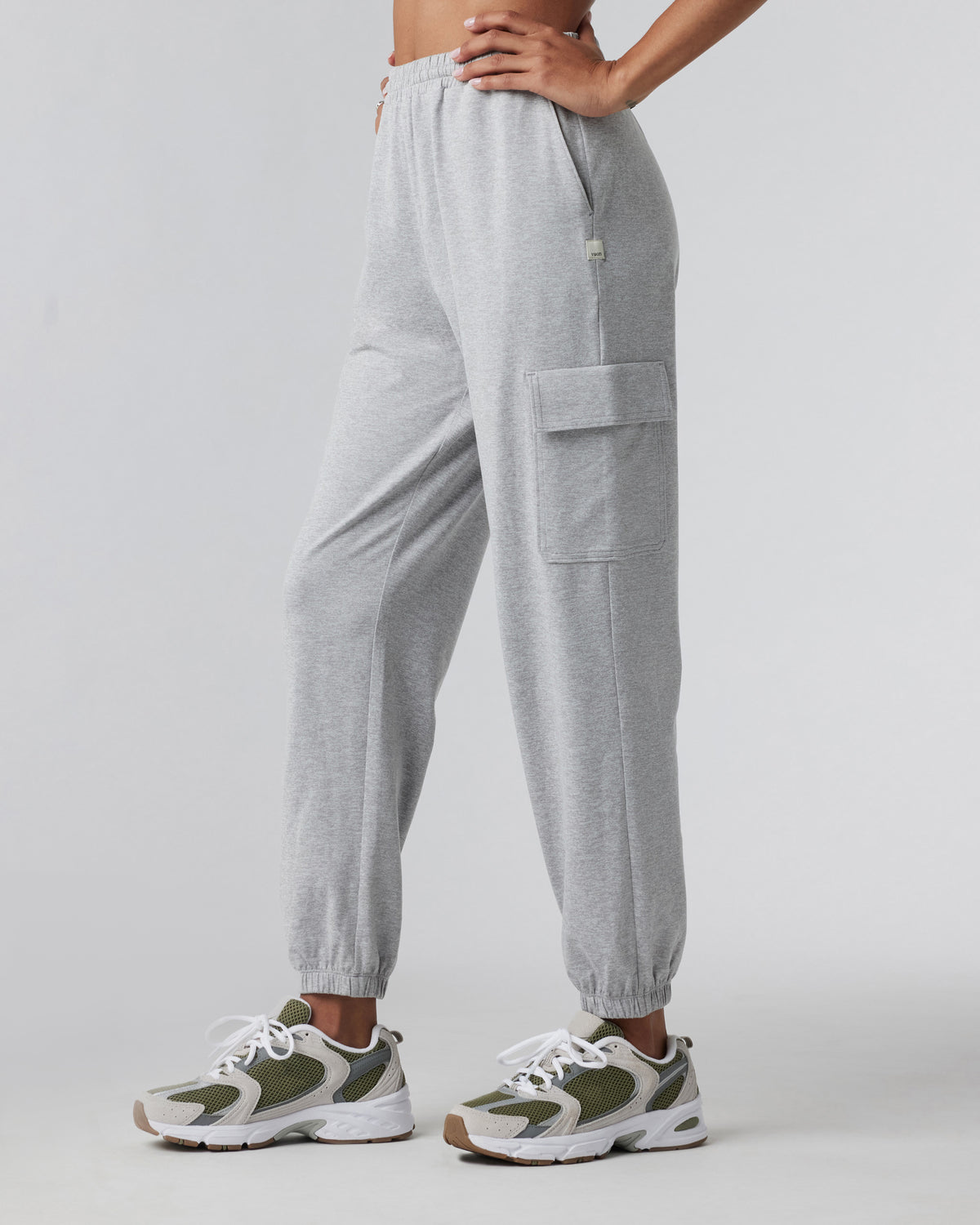Women Vuori Boyfriend Cargo Sweatpant Pale Grey Heather