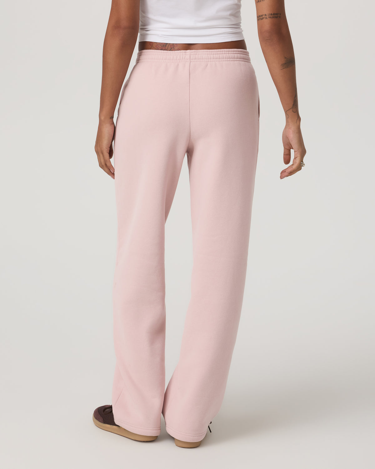 Women Vuori Women's Restore Straight Leg Sweatpant Vintage Rose