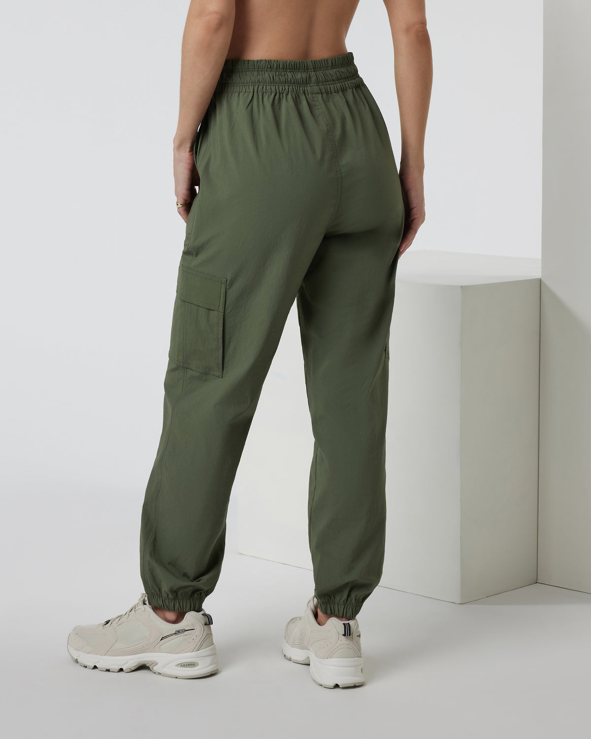 Women Vuori Birch Jogger Women's Army Utility Joggers