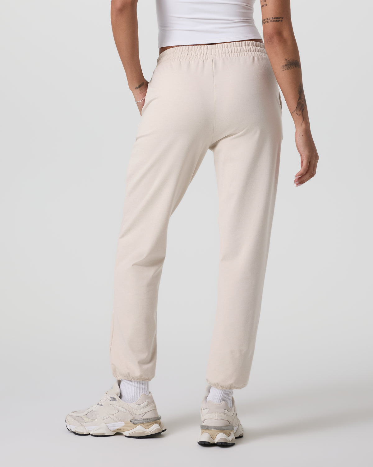 Women Vuori Granite Performance Jogger Milkweed Heather