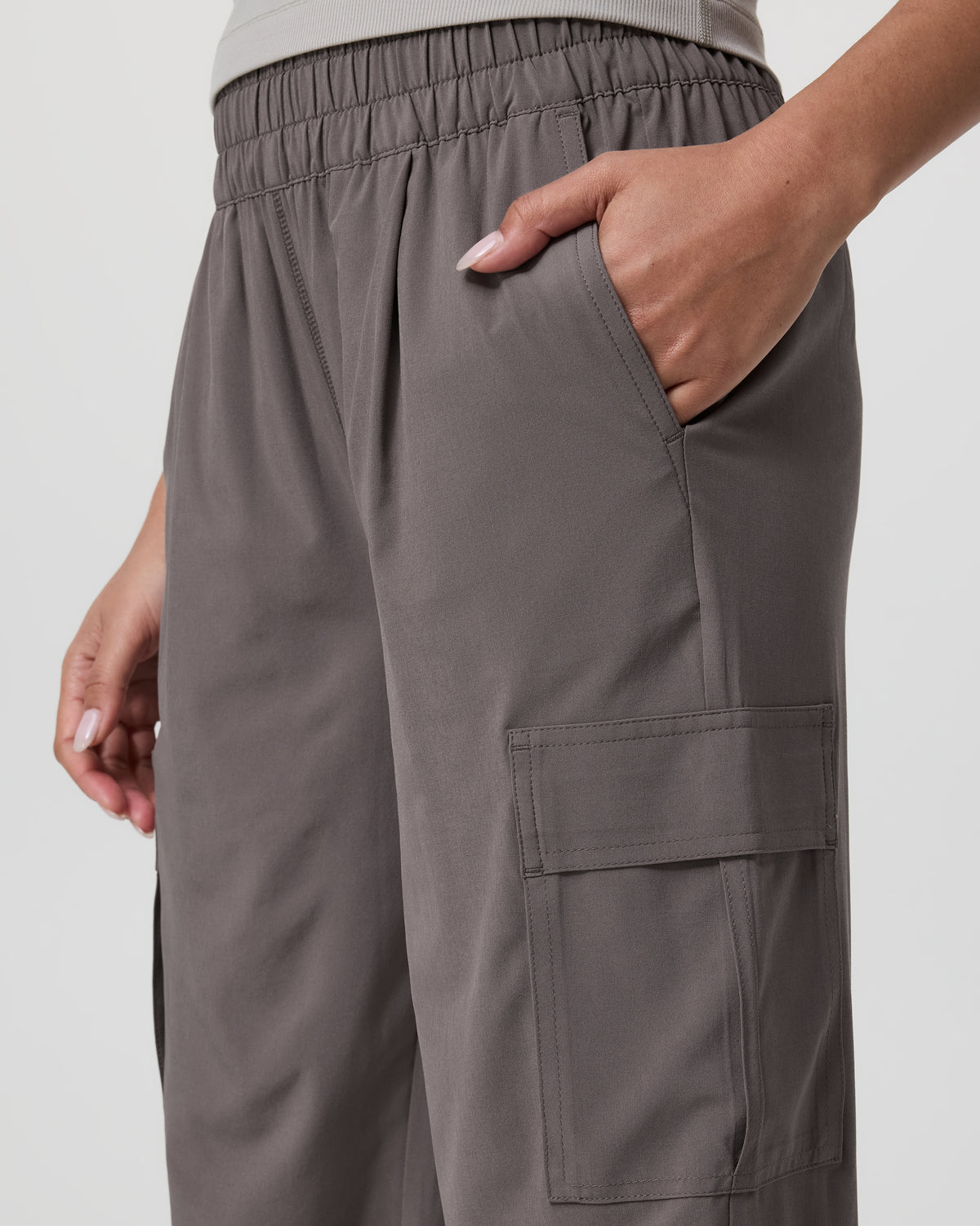 Women Vuori Villa Cargo Jogger Chia Lightweight Joggers
