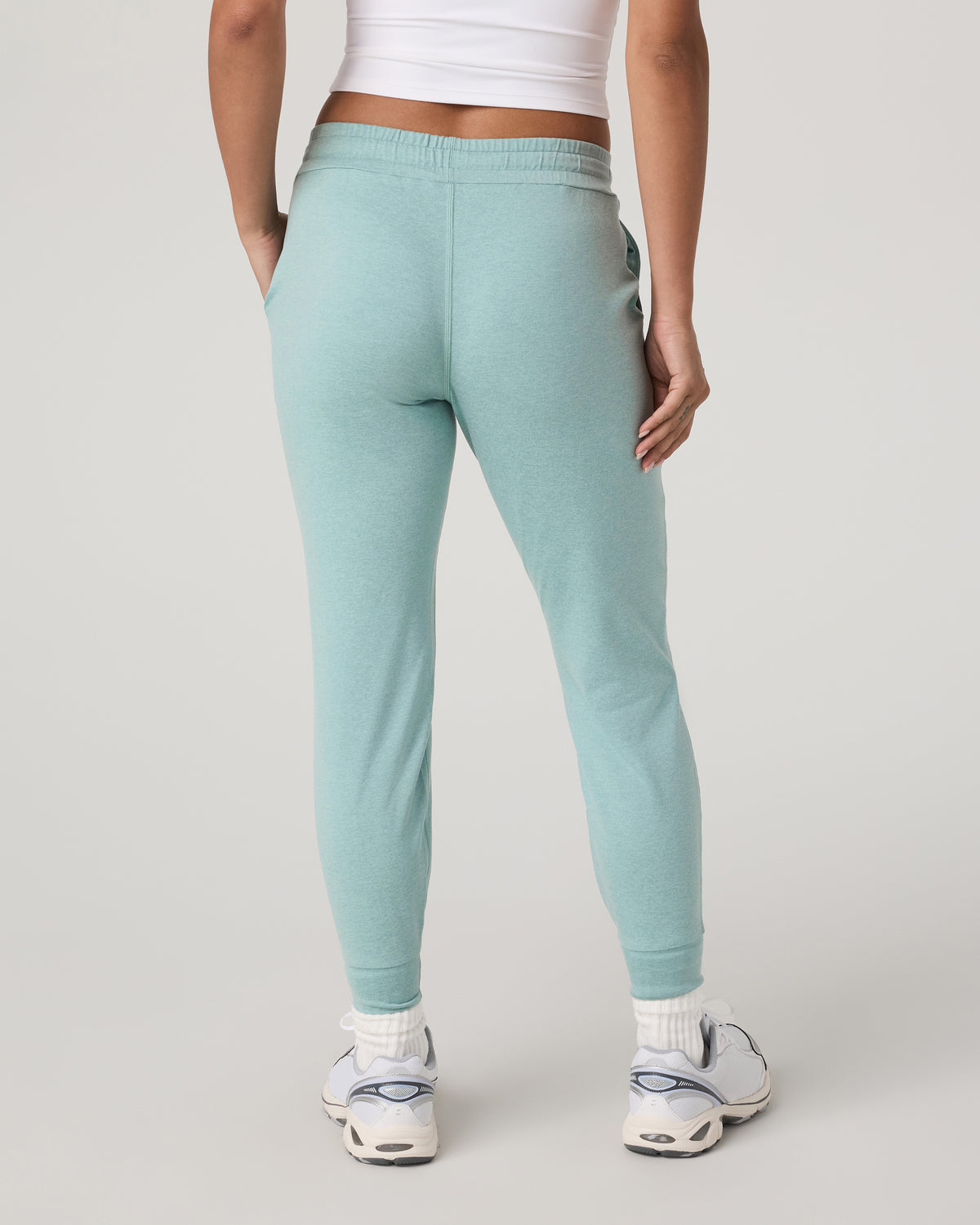 Women Vuori Performance Jogger Sea Spray Heather