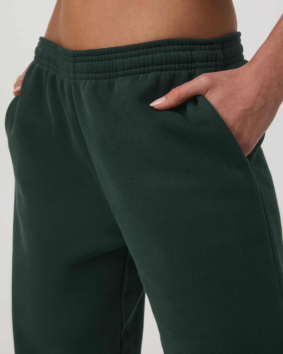 Women Vuori Restore Straight Leg Sweatpant Women's Evergreen Pants