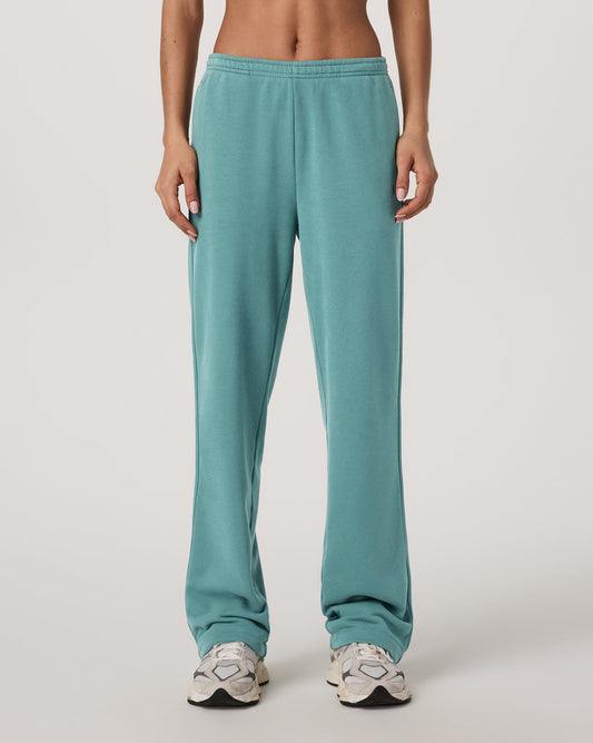 Women Vuori Women's Sedona Straight Leg Sweatpant - Short Bluegrass