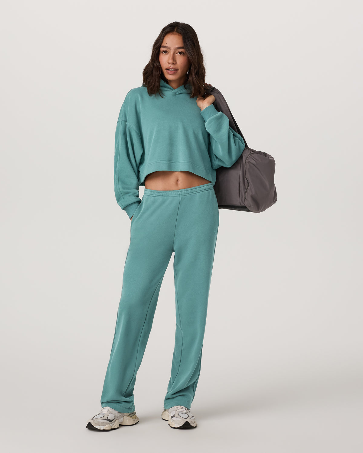 Women Vuori Women's Sedona Straight Leg Sweatpant - Short Bluegrass