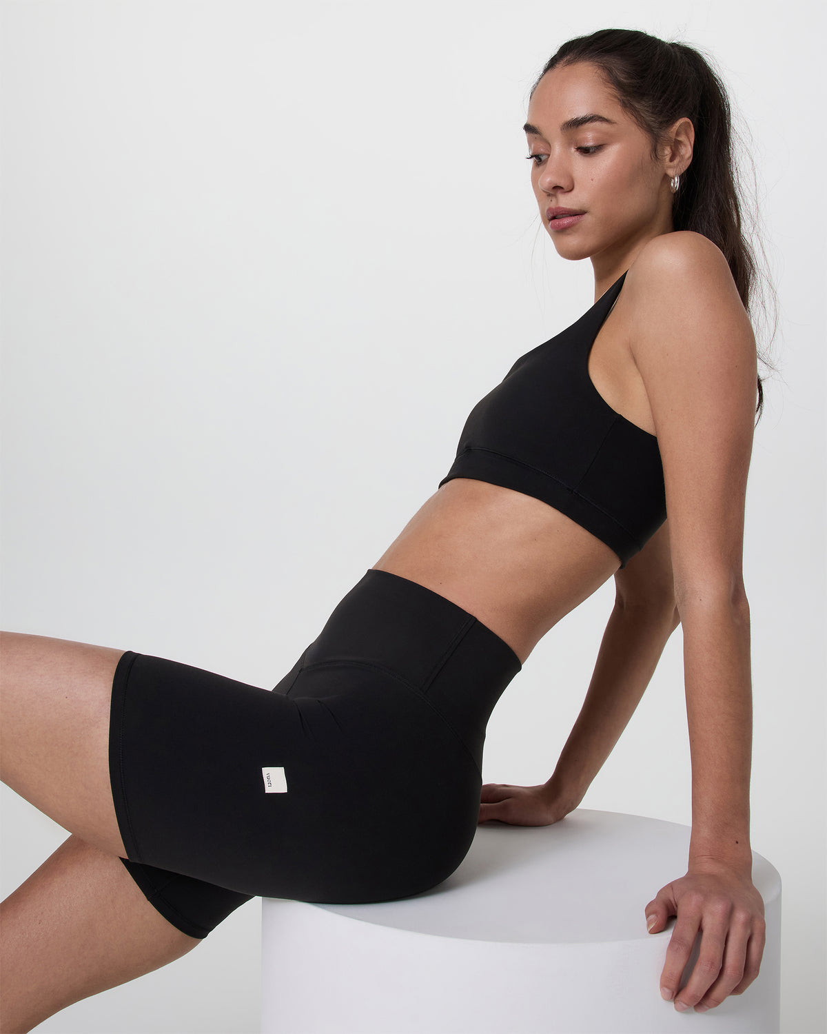 Women Vuori Vuori AllTheForm™ Short 6" Black