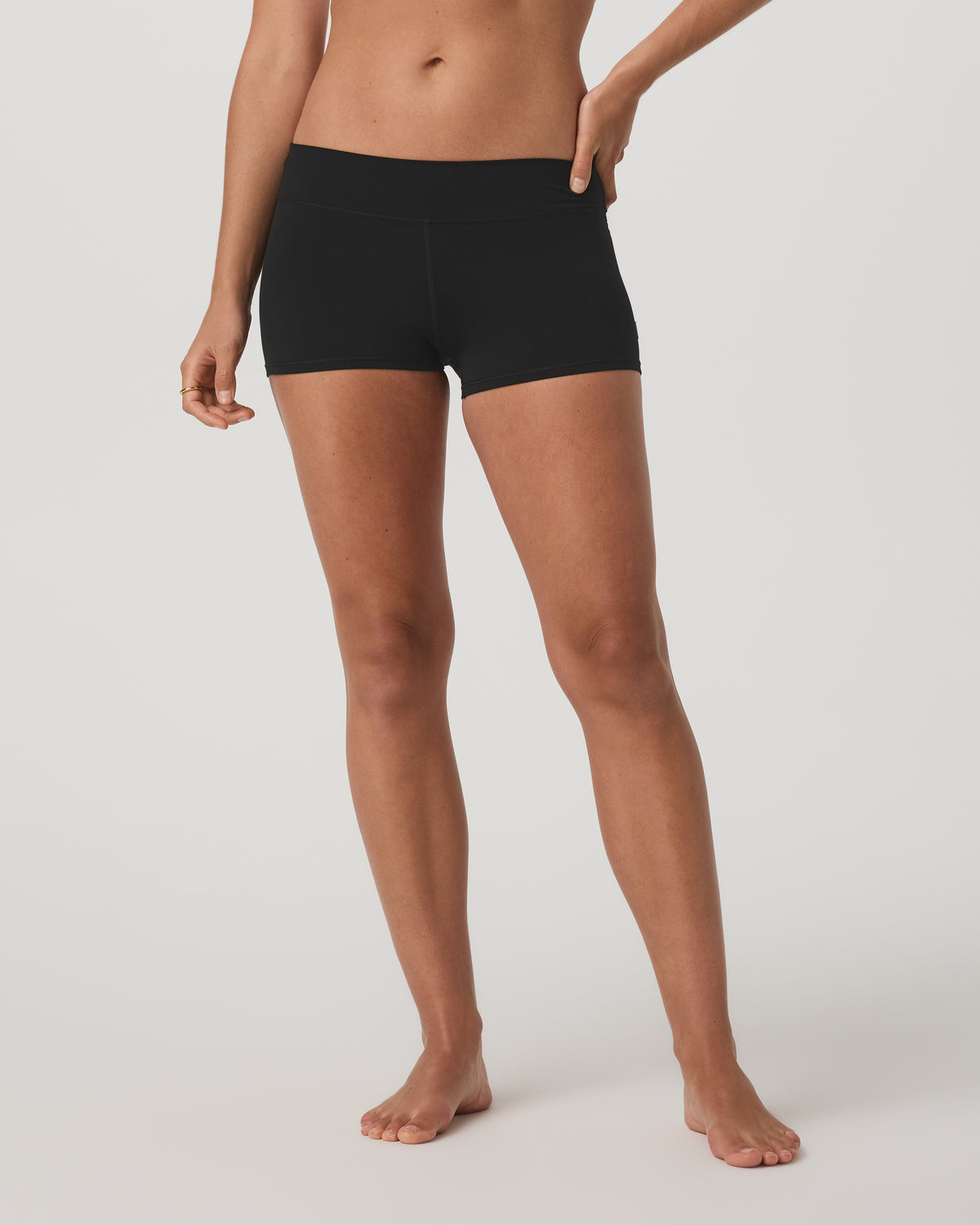 Women Vuori Vuori AllTheFeels™ LR Shorty Women's Black Shorts