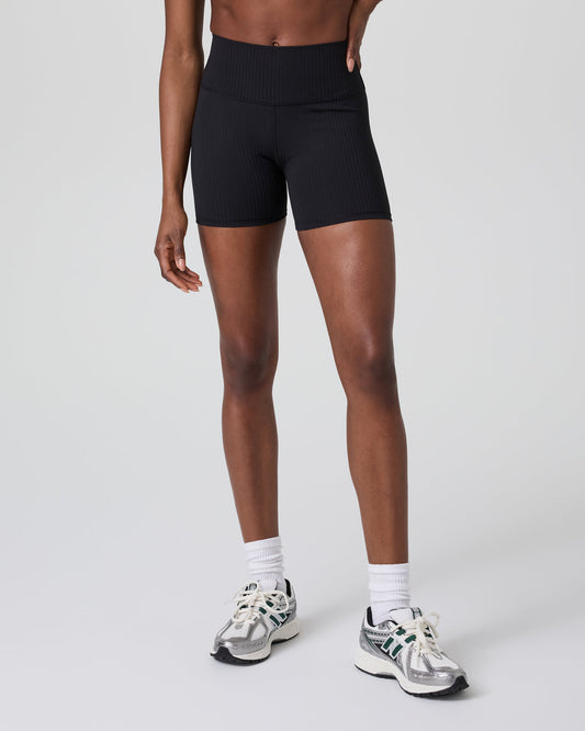 Women Vuori Inversion Rib Short Black