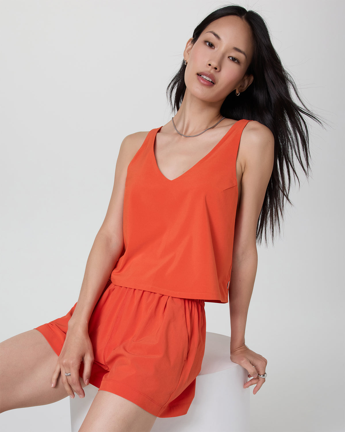 Women Vuori Villa Short Bright Poppy Lightweight Shorts