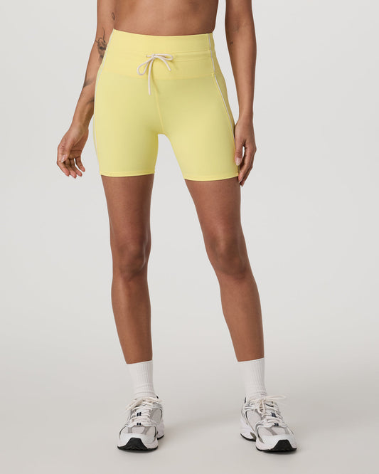 Women Vuori Daily Piped Short 5" Women's Sunlight Shorts