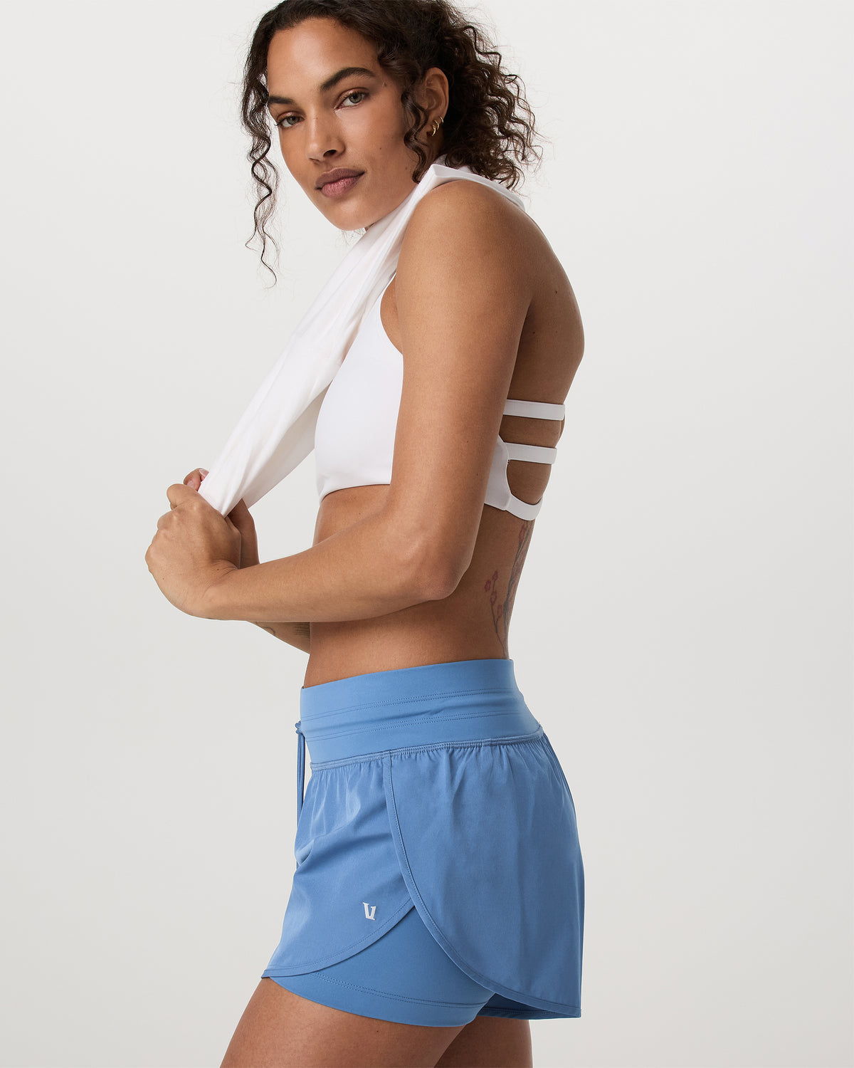 Women Vuori Daily Speed Short 2.5" Women's Light French Blue Shorts