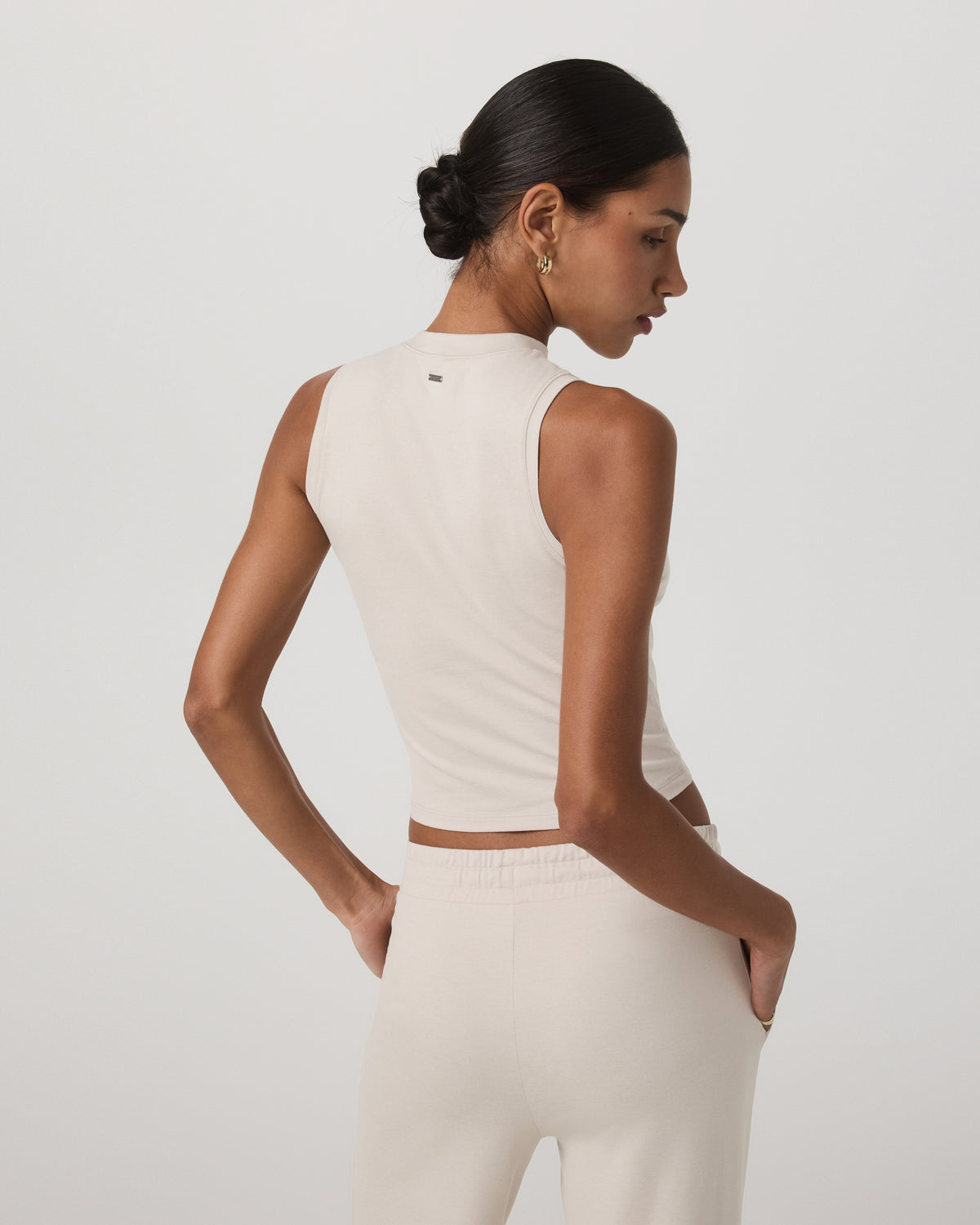 Women|New Vuori Halo Muscle Tank Women's Ecru Heather Tank Top
