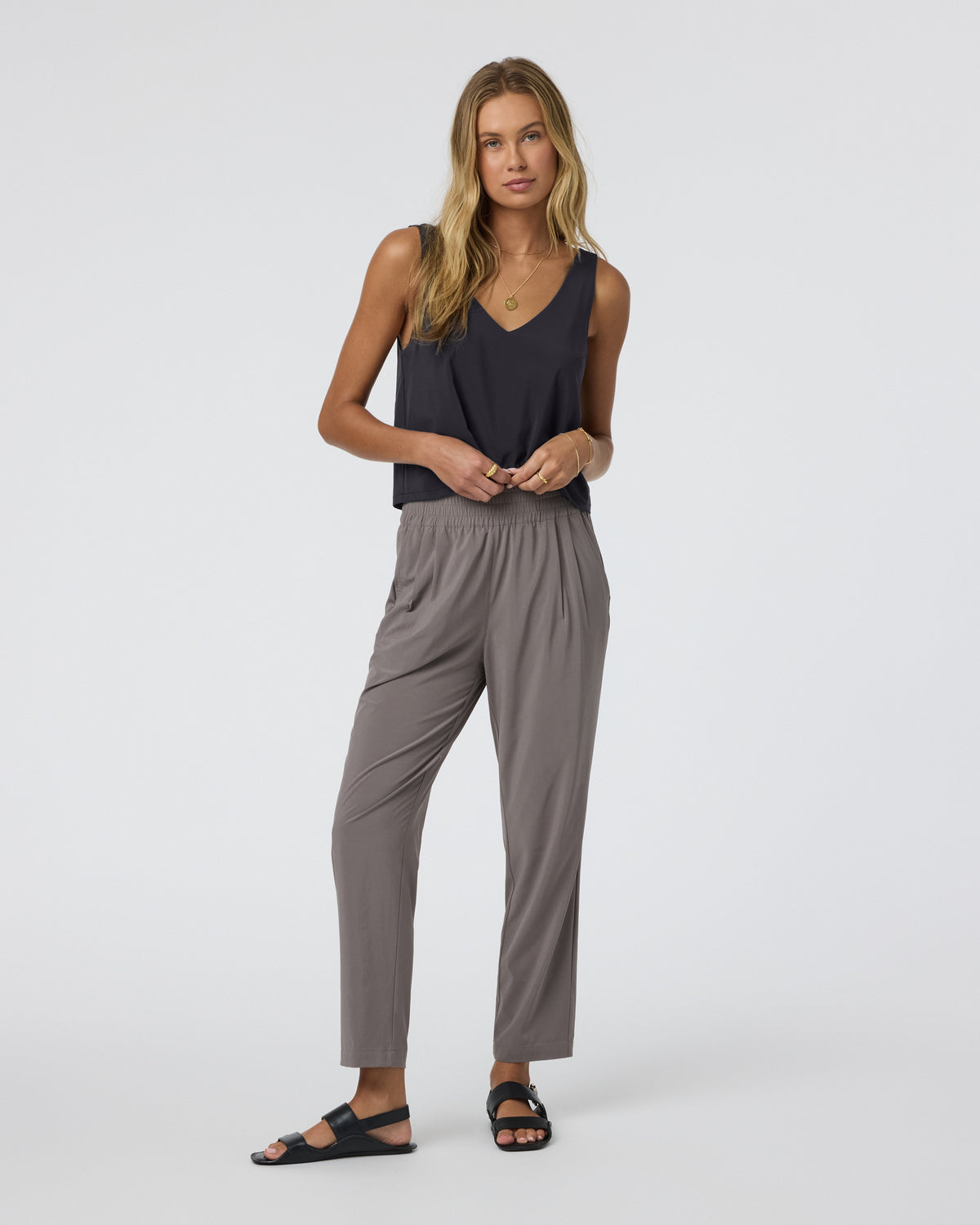 Women Vuori Villa Cropped Tank Black