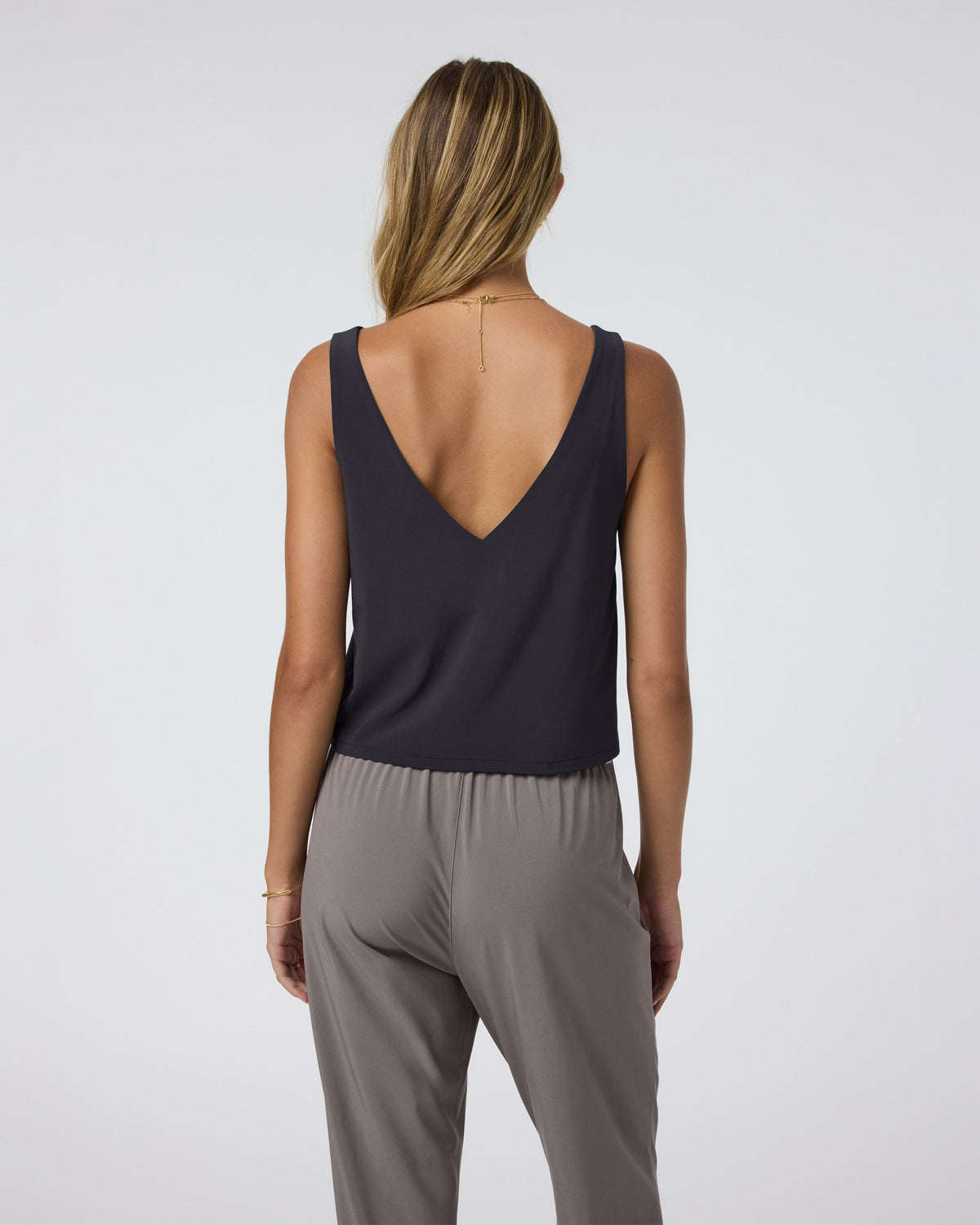 Women Vuori Villa Cropped Tank Black