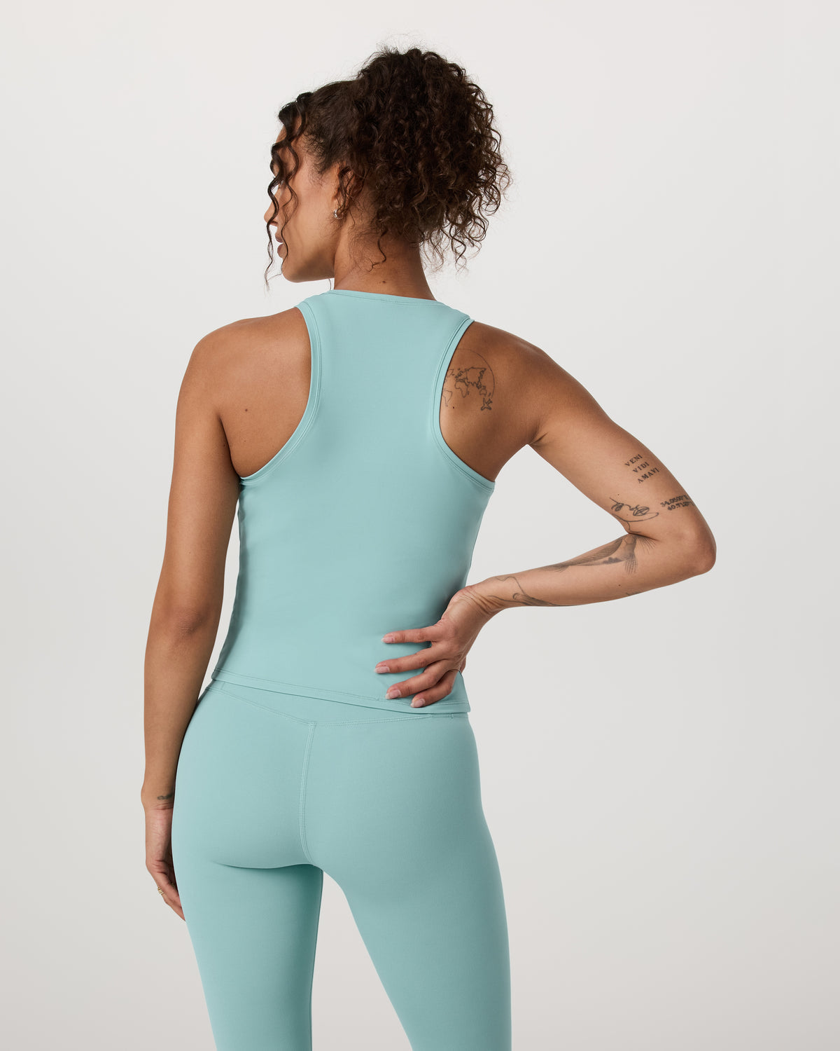 Women Vuori Vuori AllTheFeels™ Crew Tank Women's Sea Spray Tank Top
