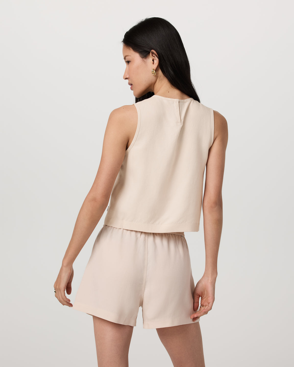 Women Vuori Trestles Twill Crop Tank Women's Sand Dollar Tank Top