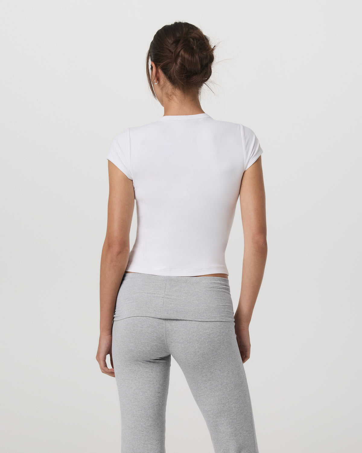 Women|New Vuori Halo Baby Tee Women's White Fitted Crewneck Tee Shirt