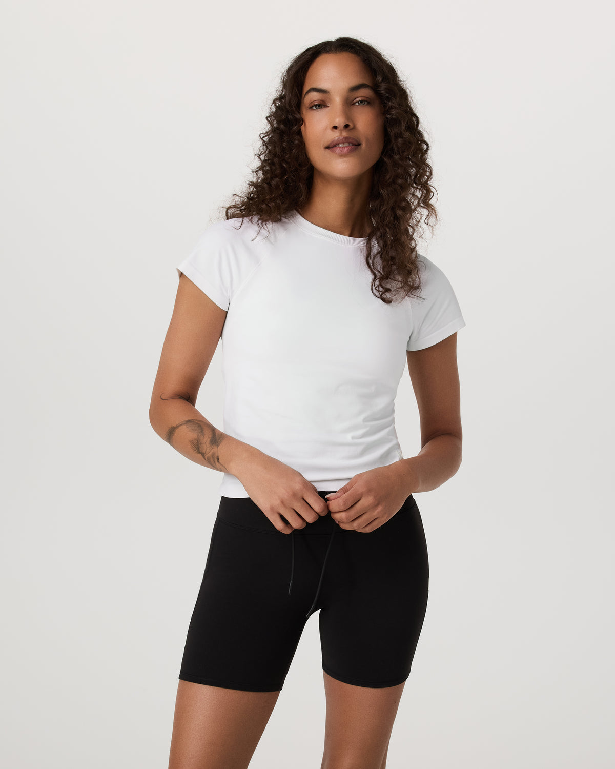 Women Vuori Short Sleeve Seamless Surge Tee White