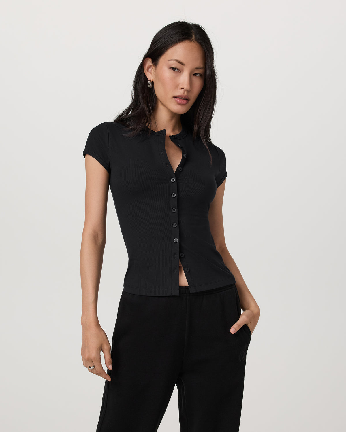 Women Vuori Short Sleeve Pose Button Up Women's Black Crewneck| Vuori