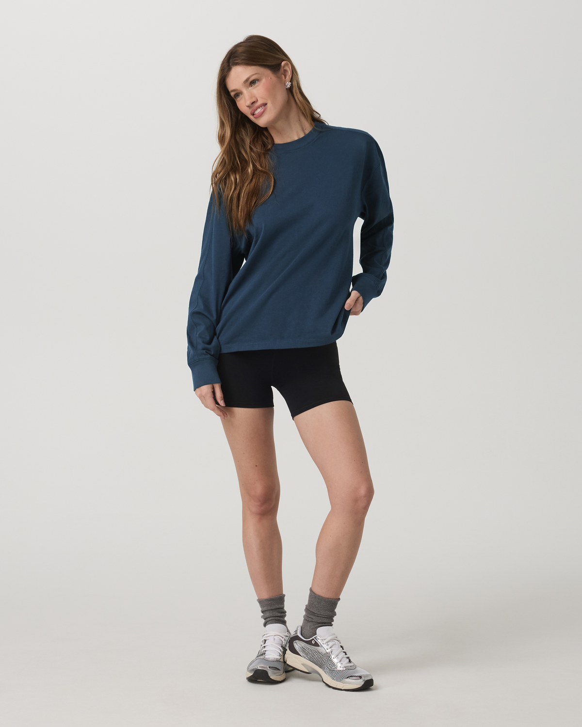 Women|New Vuori Long Sleeve Heavyweight Cotton Tee Ocean Blue Tee Shirt