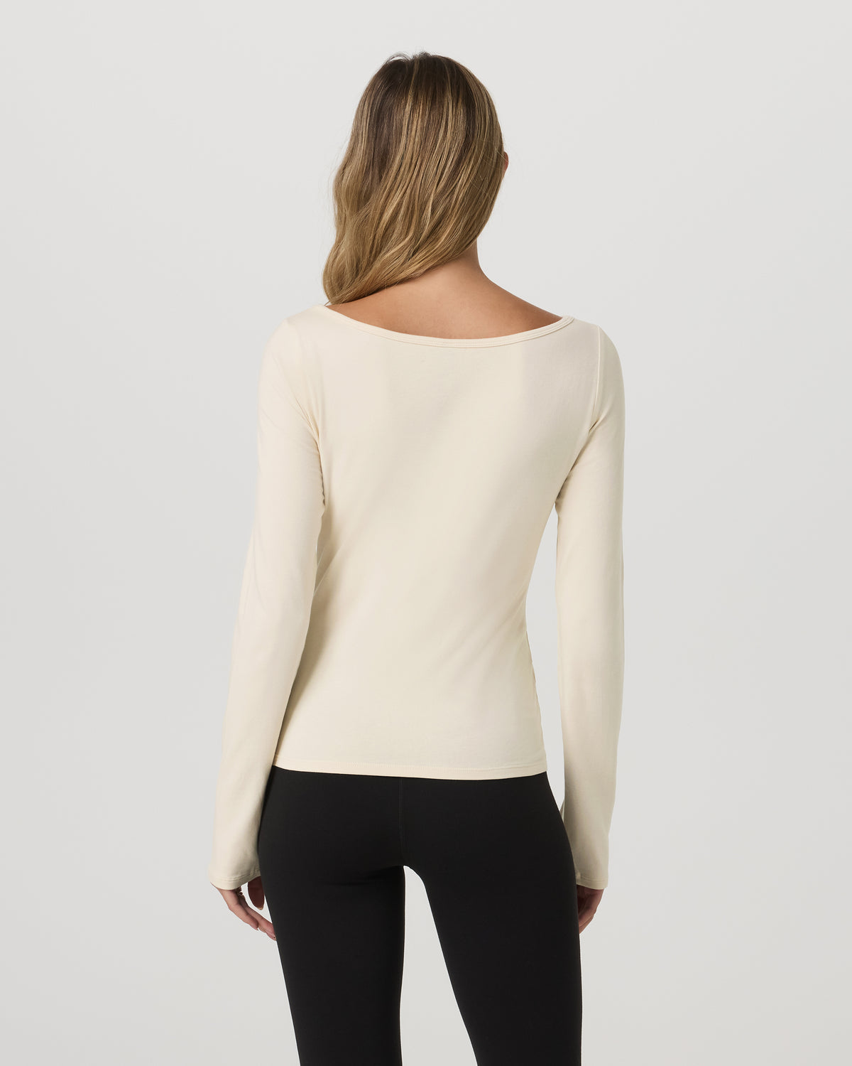 Women Vuori Long Sleeve Tuvalu Boat Neck Bone