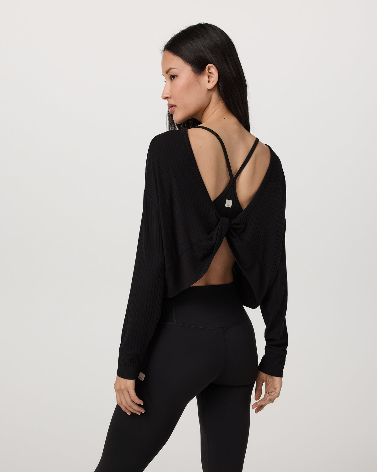 Women Vuori Long Sleeve Twist Top Women's Black Twist Top