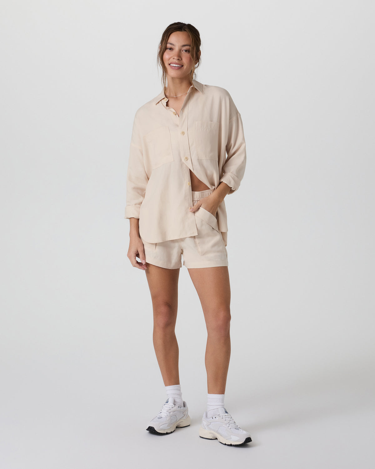 Women Vuori Trestles Twill Button Up Sand Dollar