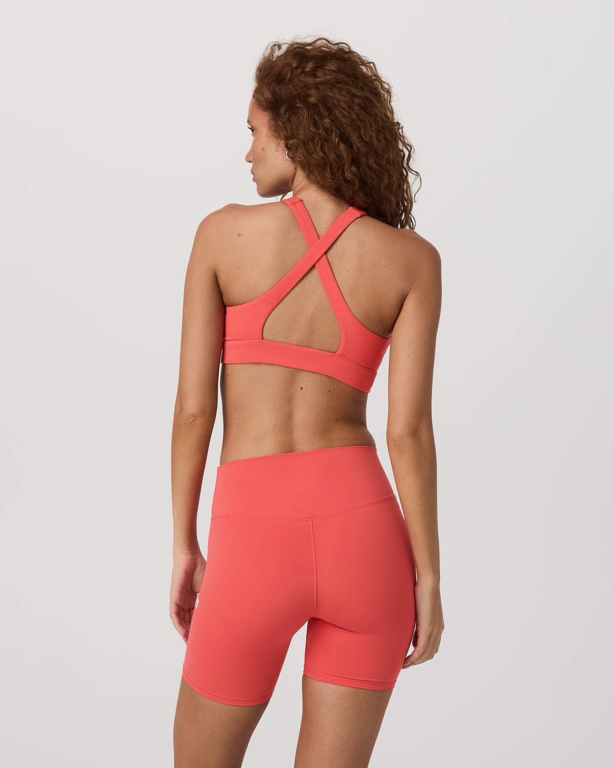 Women|New Vuori Daily Form Bra Women's Bright Coral Sports Bra